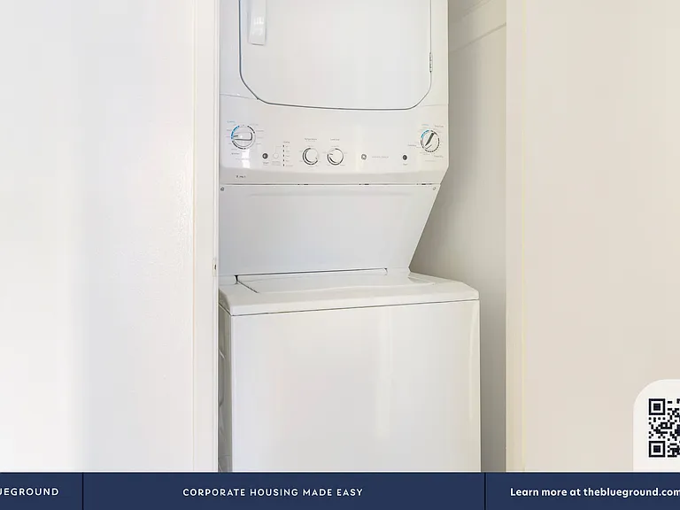 Washer/Dryer in Apartment
