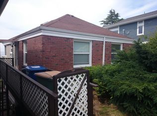 5722 SW Admiral Way, Seattle, WA 98116