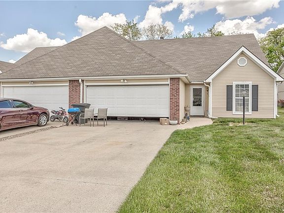 3rd image of 4607 Hunters Glen Dr