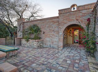 6641 N Swan Rd, Tucson, AZ 85718