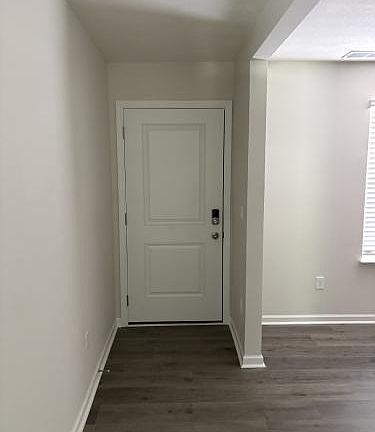4th image of 1205 Baybury Ave