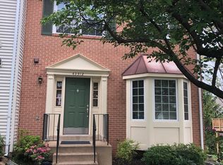 43512 Blacksmith Sq, Ashburn, VA 20147