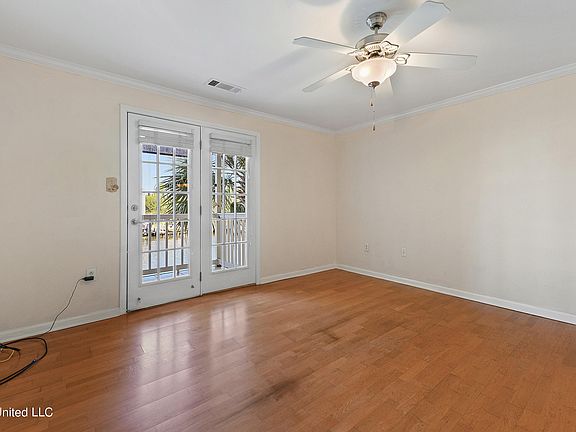 4th image of 2421 Beach View Dr #B06