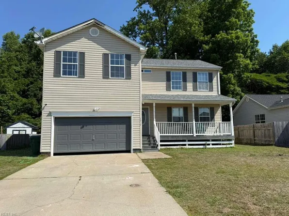 1210 Woods Edge Cir, Suffolk, VA 23434