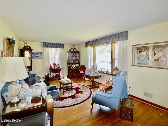 5th image of 3512 Schaffner Dr