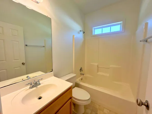 1602 Hucknall Pl, Statesboro, GA 30458