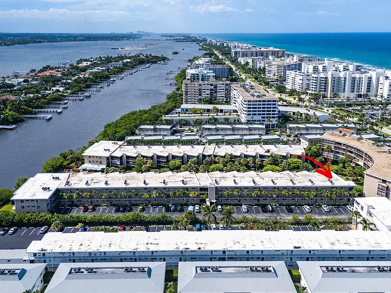 3605 S Ocean Blvd — Photo 40
