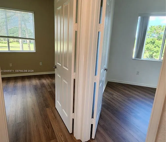 3600 Oaks Clubhouse Dr #206 — Photo 25