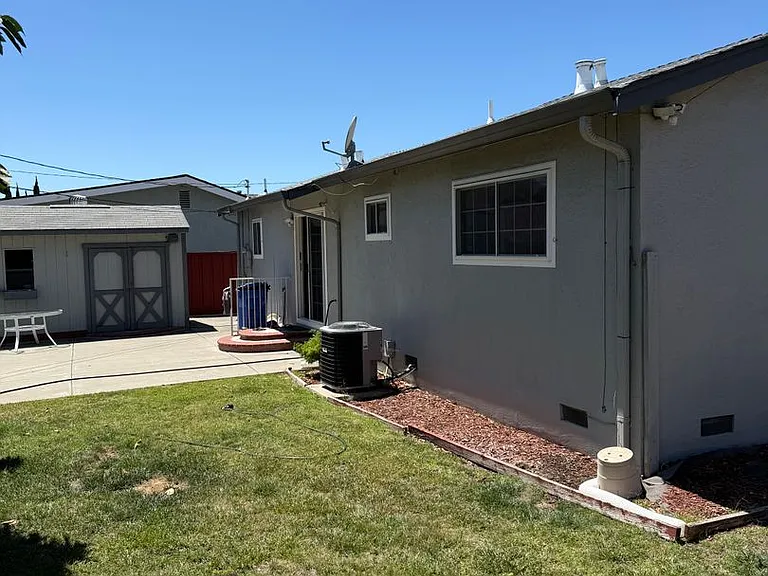 5306 Butano Park Dr — Photo 4