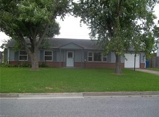 651 Minute Men Rd, Virginia Beach, VA 23462