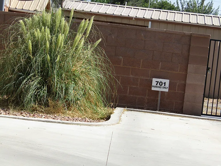 701 Santa Fe Trl — Photo 42