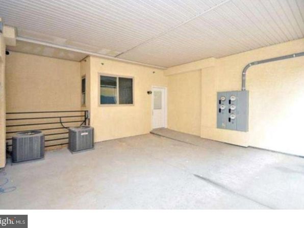 902 N 16th St APT 1, Philadelphia, PA 19130