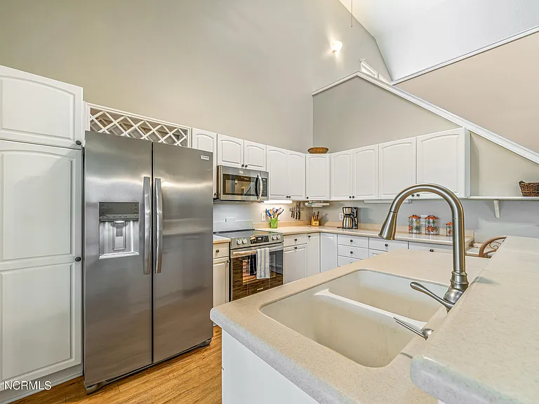 3145 Lakeside Commons Dr SE #1 — Photo 16