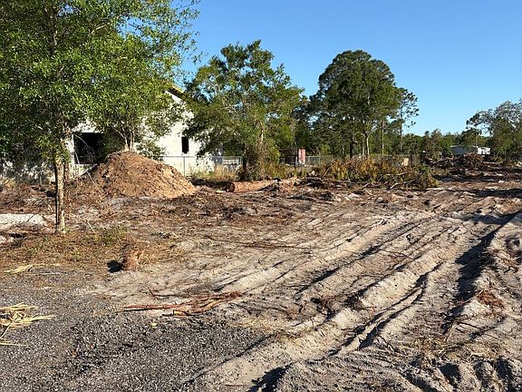 2nd image of 636 Bald Cypress Avenue