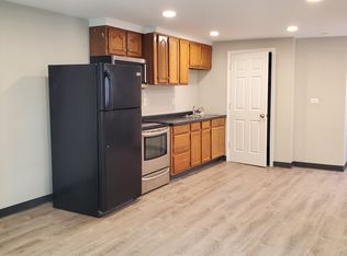 2707 Elim Ave APT 3, Zion, IL 60099