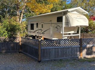 2650 Turnbull Rd #F14, Nanaimo, BC V9K2R2