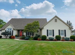 28988 Belmont Farm Rd, Perrysburg, OH 43551