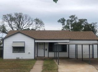 207 SE 5th St, Plainview, TX 79072