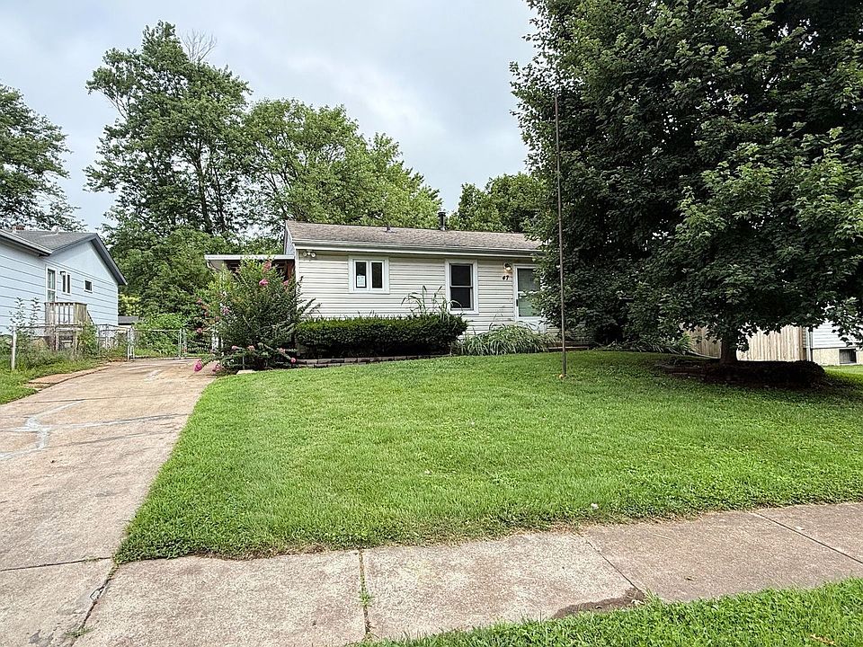 1st image of 47 Mercury Dr