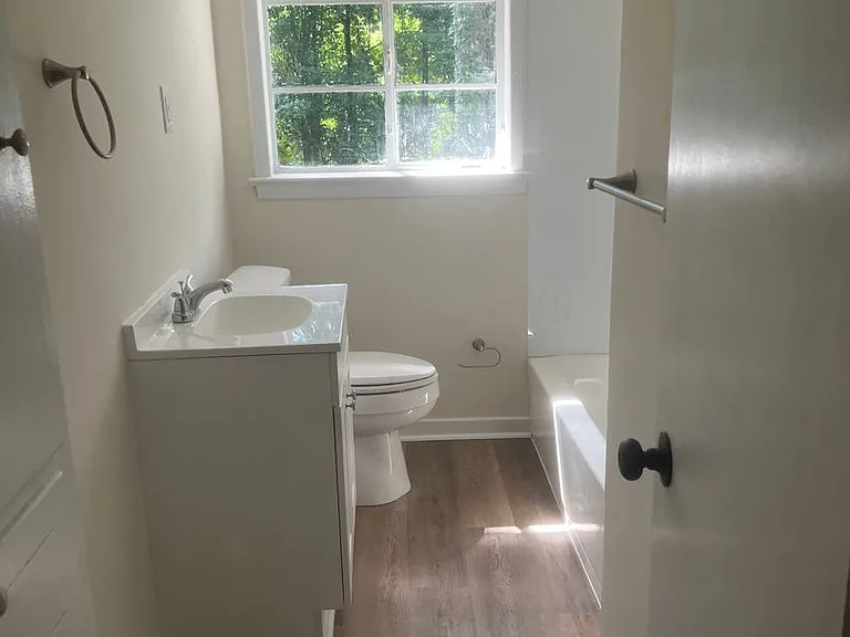 4324 El Paso St — Photo 3