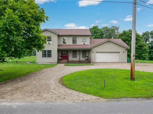 11796 Mantua Center Rd, Mantua, OH 44255