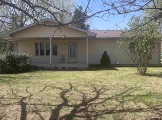 1405 Fir Ave, Crete, NE 68333