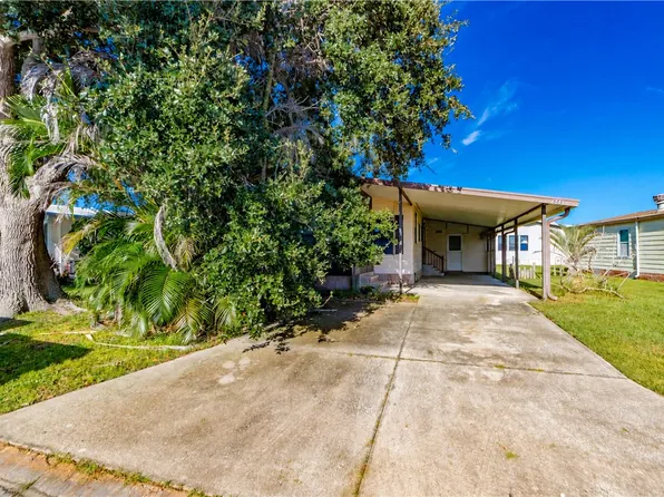 605 Wedelia Dr, Barefoot Bay, FL 32976