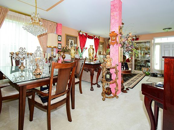 5th image of 1737 Ariana Dr