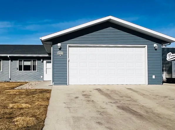 1408 13th Ave SW, Aberdeen, SD 57401