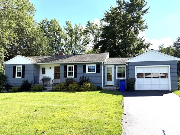 113 Stoneleigh Rd, Holden, MA 01520