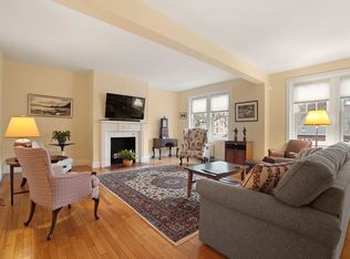 60 Browne St APT 3, Brookline, MA 02446