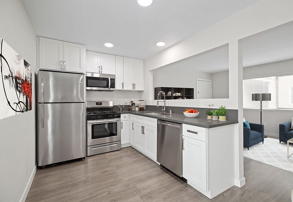 1st image of 21818-30 S Figueroa St #29