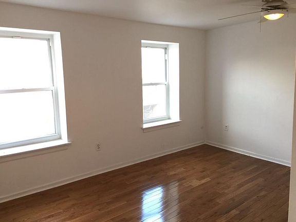 2nd image of 742 S South St #5