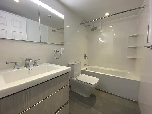 Rented by AZ REALTY NYC LLC | media 14