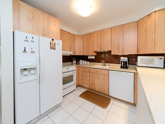 5th image of 1114 Bayfront APT C24