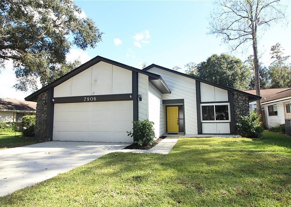 1st image of 7906 Autumn Wood Dr