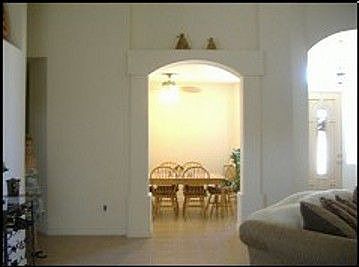 3rd image of 2284 Mesa Dr