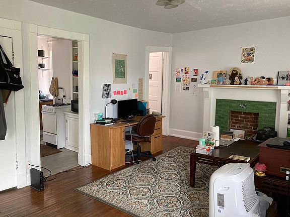 2nd image of 1550 N Lafayette St #7