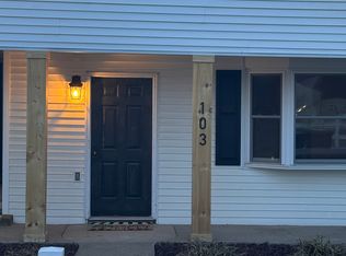 103 Stone Rd, Belpre, OH 45714