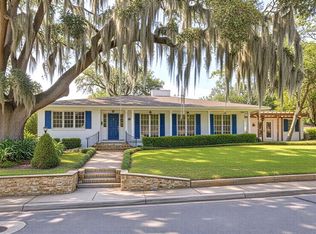 570 Dommerich Dr, Maitland, FL 32751