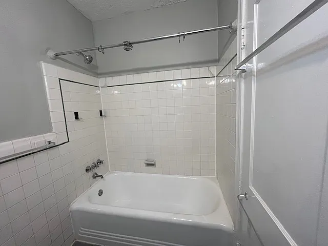 4015 9th St NE #4 — Photo 20