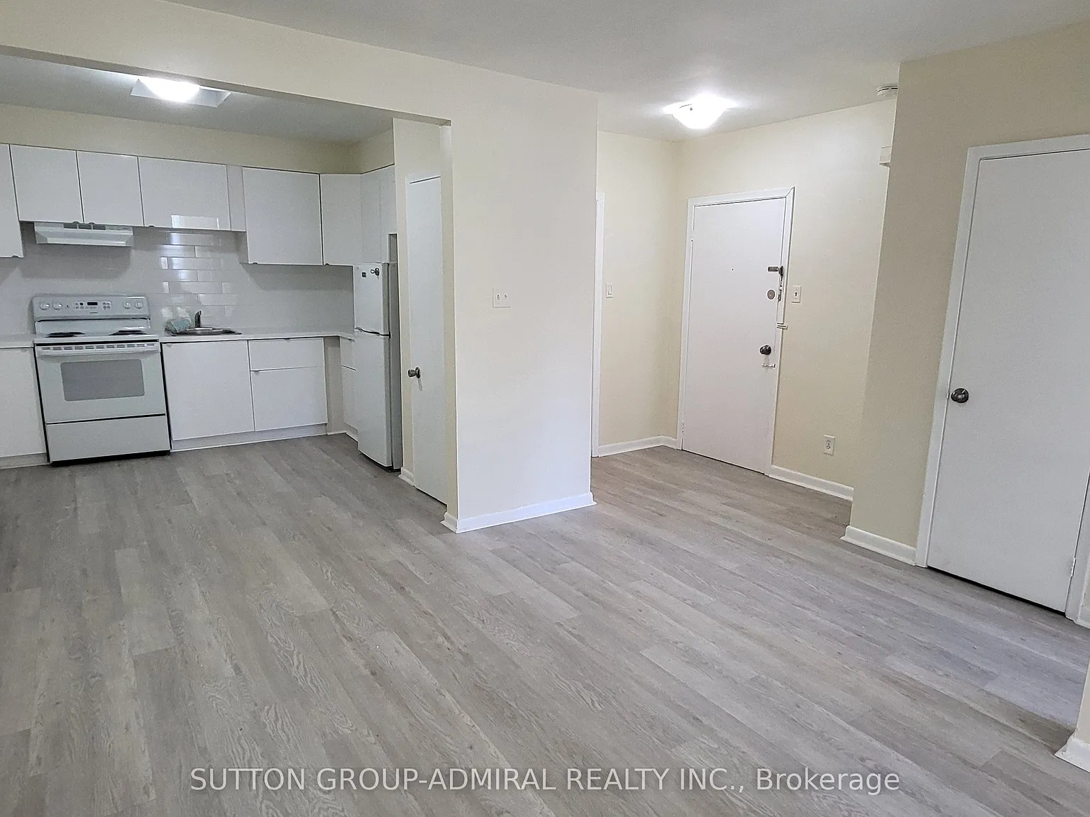 2 bed, $1,900 — Photo 1