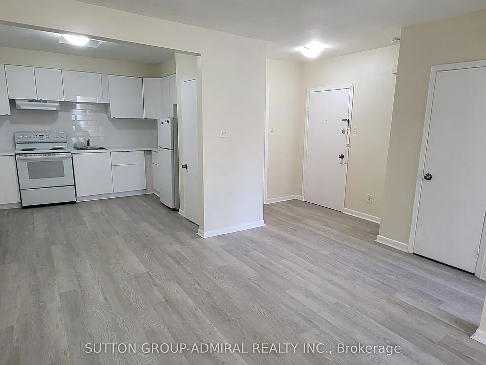 2839 Bathurst St #1