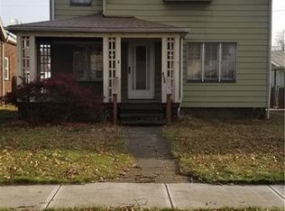 3751 Washington Park Blvd, Newburgh Heights, OH 44105