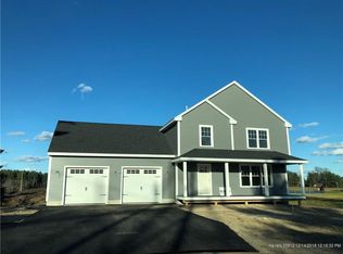 183 County Rd, Gorham, ME 04038