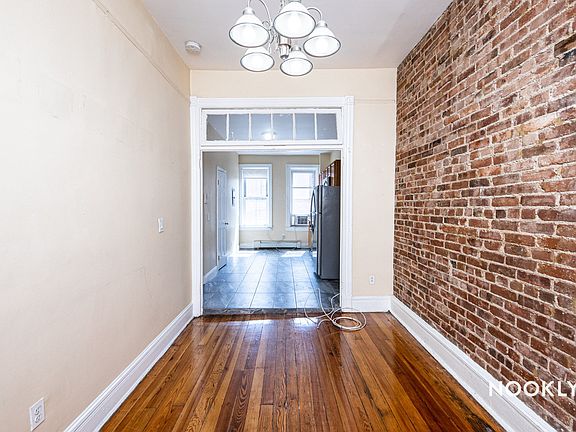 5th image of 238 Wilson Ave #3F