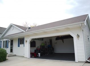 5806 Winstar Ln, Racine, WI 53402