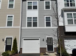 202 Barnwell Dr, Stafford, VA 22554