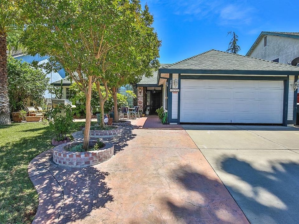 2nd image of 8650 Cord Way