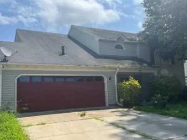 26 Holloway Dr, Hampton, VA 23666